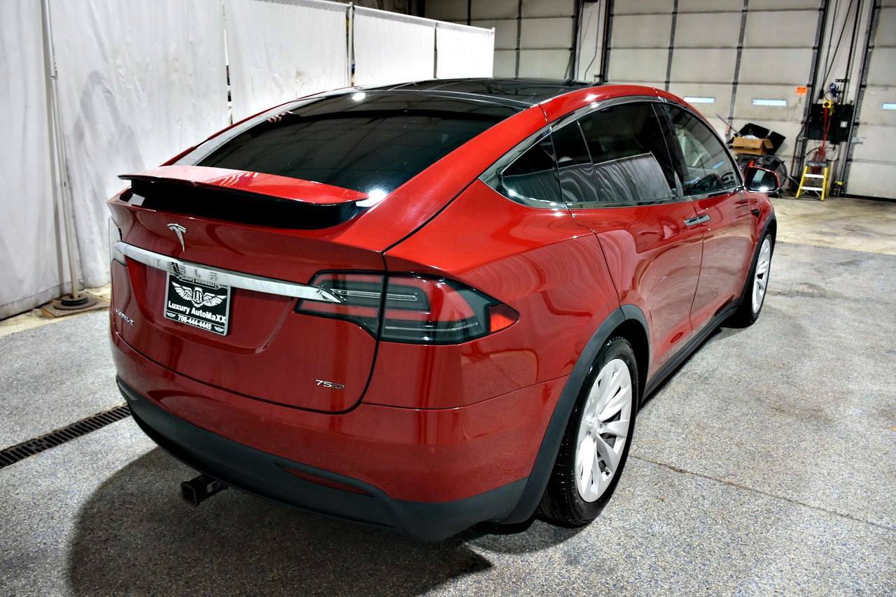 Used 2017 Tesla Model X 75D AWD/4WD image 23