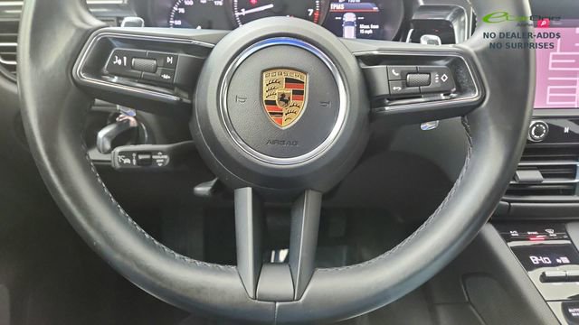 Used 2024 Porsche Macan image 40