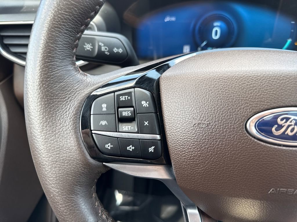 Certified 2023 Ford Explorer King Ranch w/ Technology Package image 16