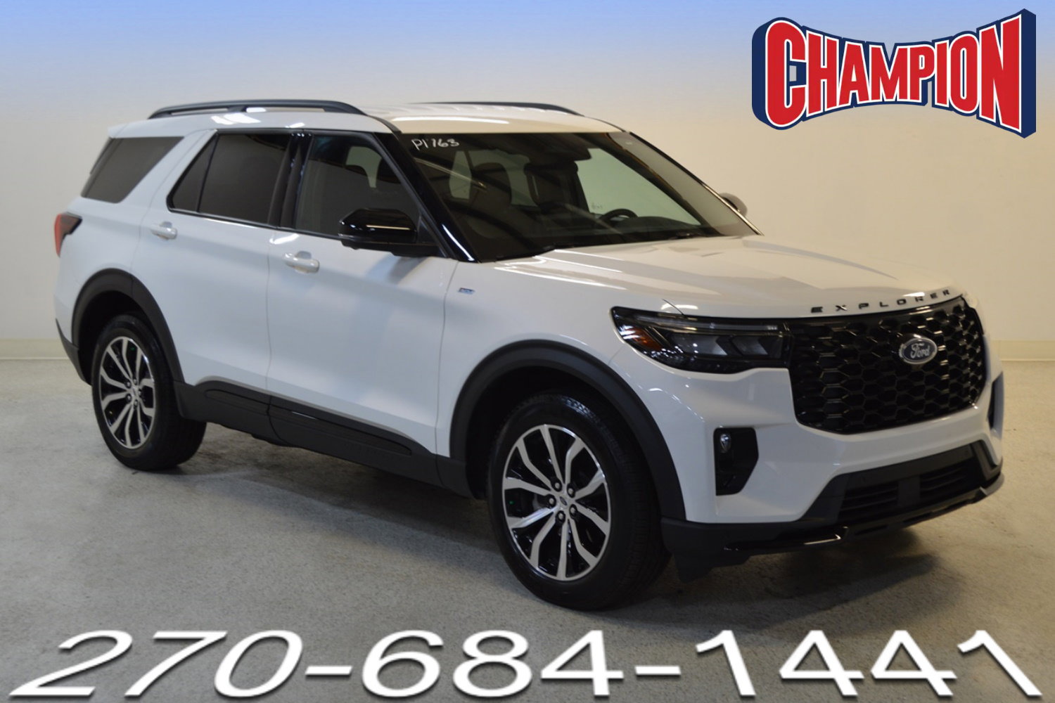 Certified 2025 Ford Explorer ST-Line image 1