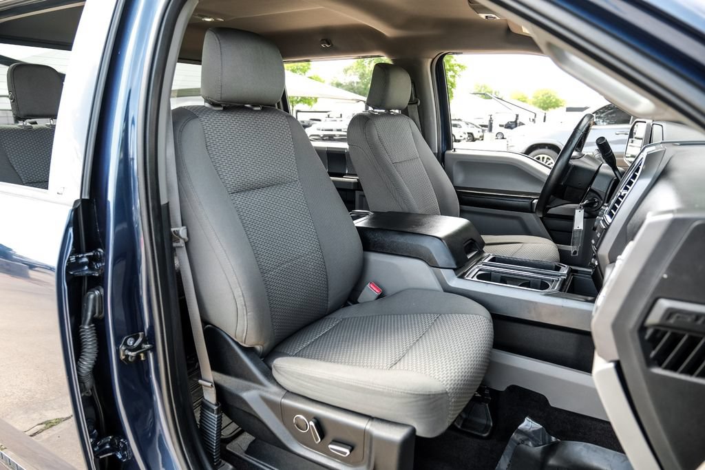 Used 2016 Ford F150 XLT w/ Equipment Group 302A Luxury RWD image 38