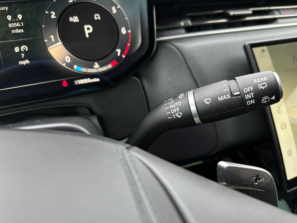 Used 2023 Land Rover Range Rover Sport SE AWD/4WD image 22