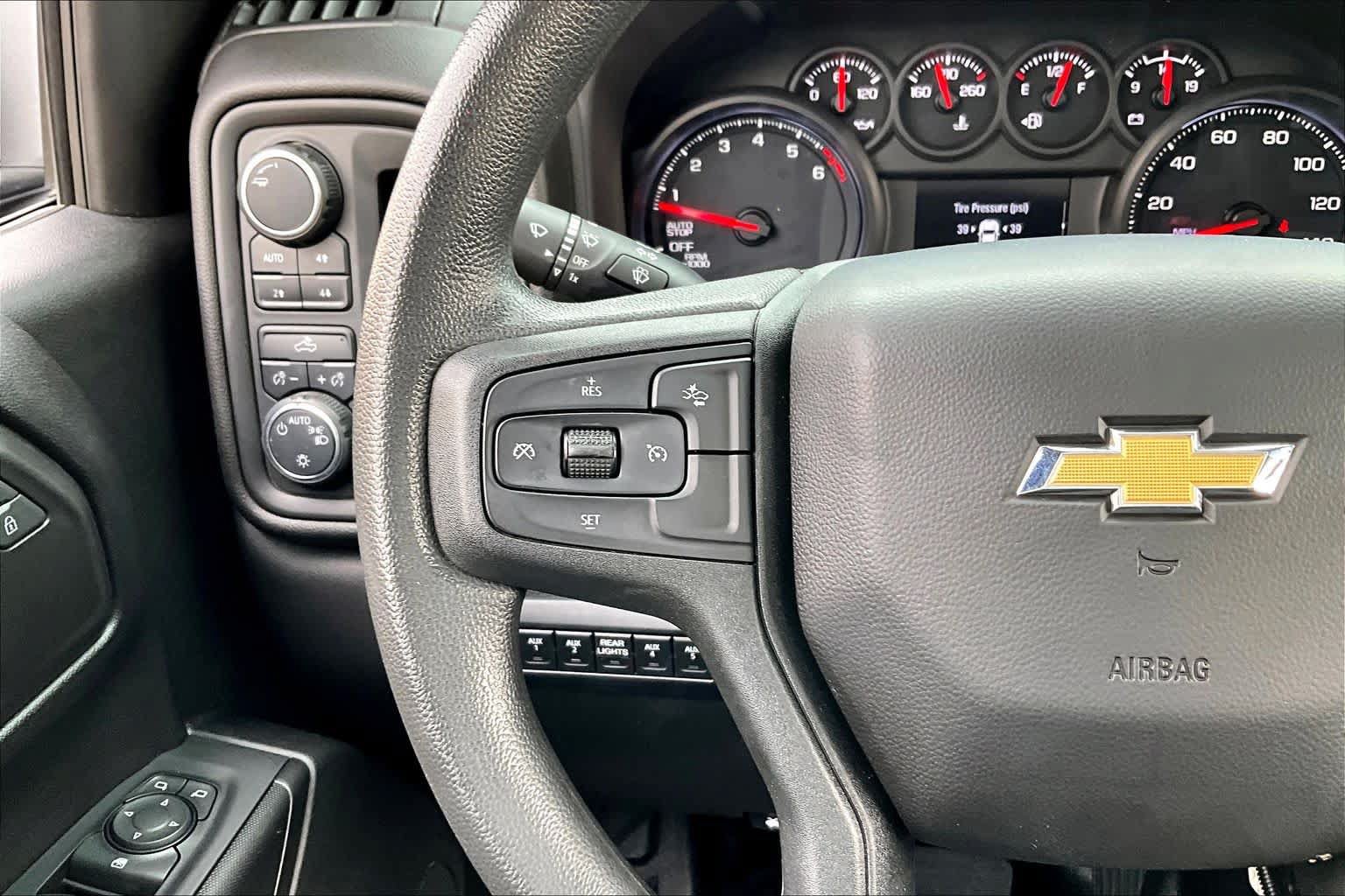 Used 2023 Chevrolet Silverado 1500 W/T w/ WT Value Package AWD/4WD image 24