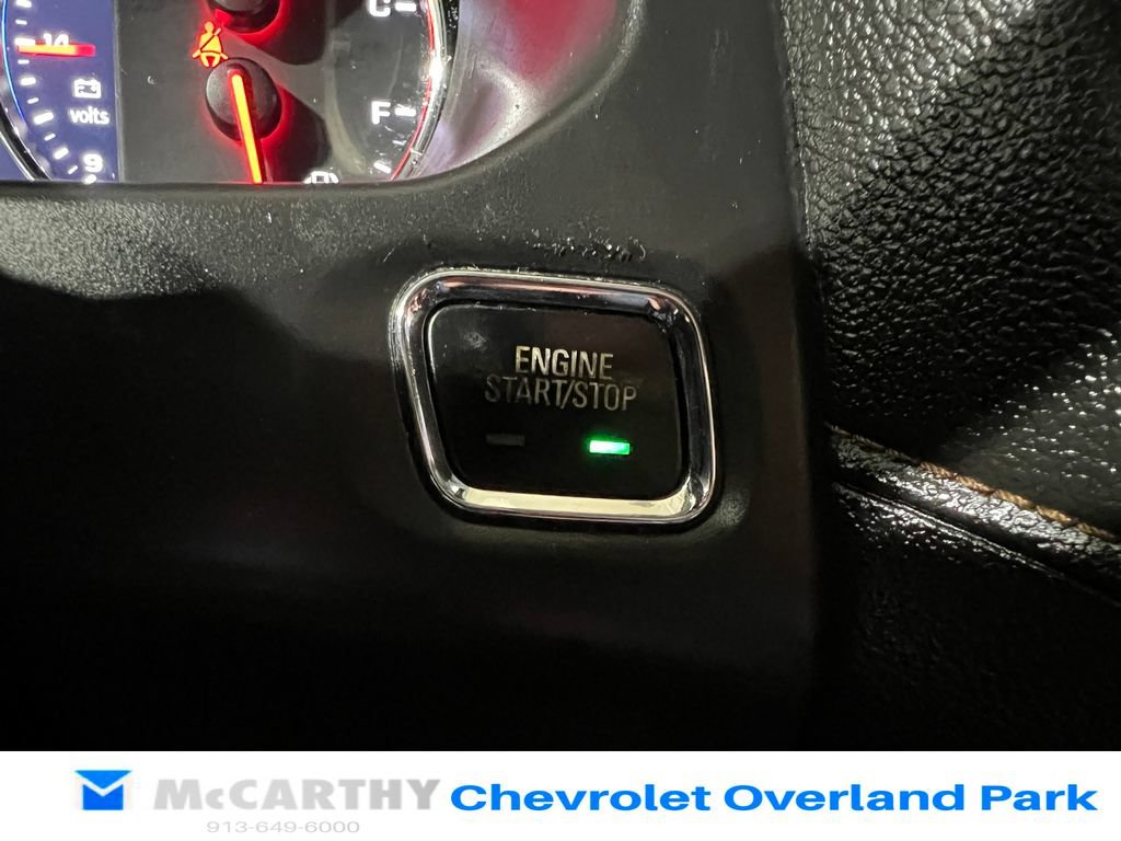 Used 2021 GMC Acadia AT4 w/ Technology Package AWD/4WD image 19