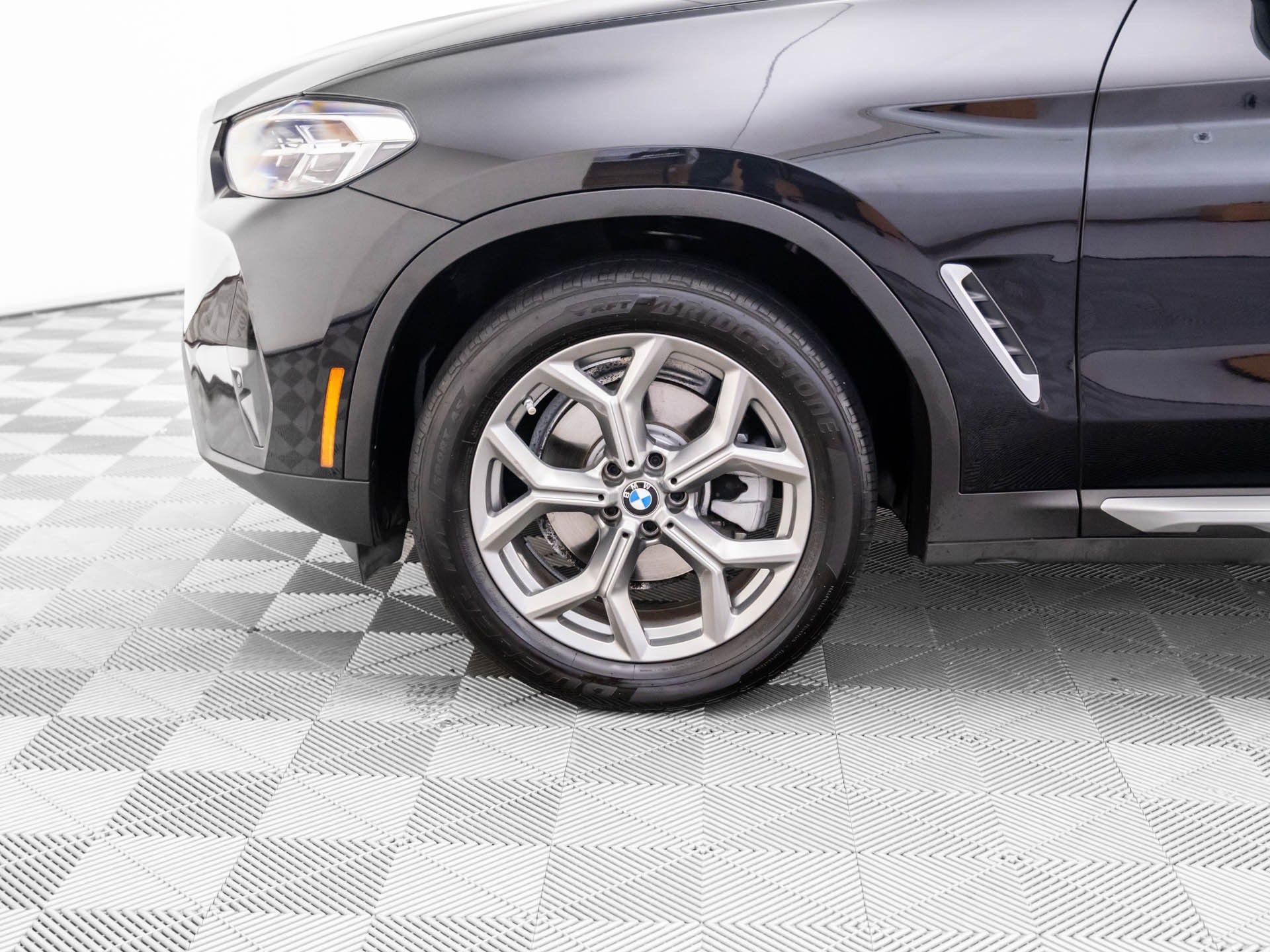 Used 2023 BMW X3 xDrive30i w/ Convenience Package image 29