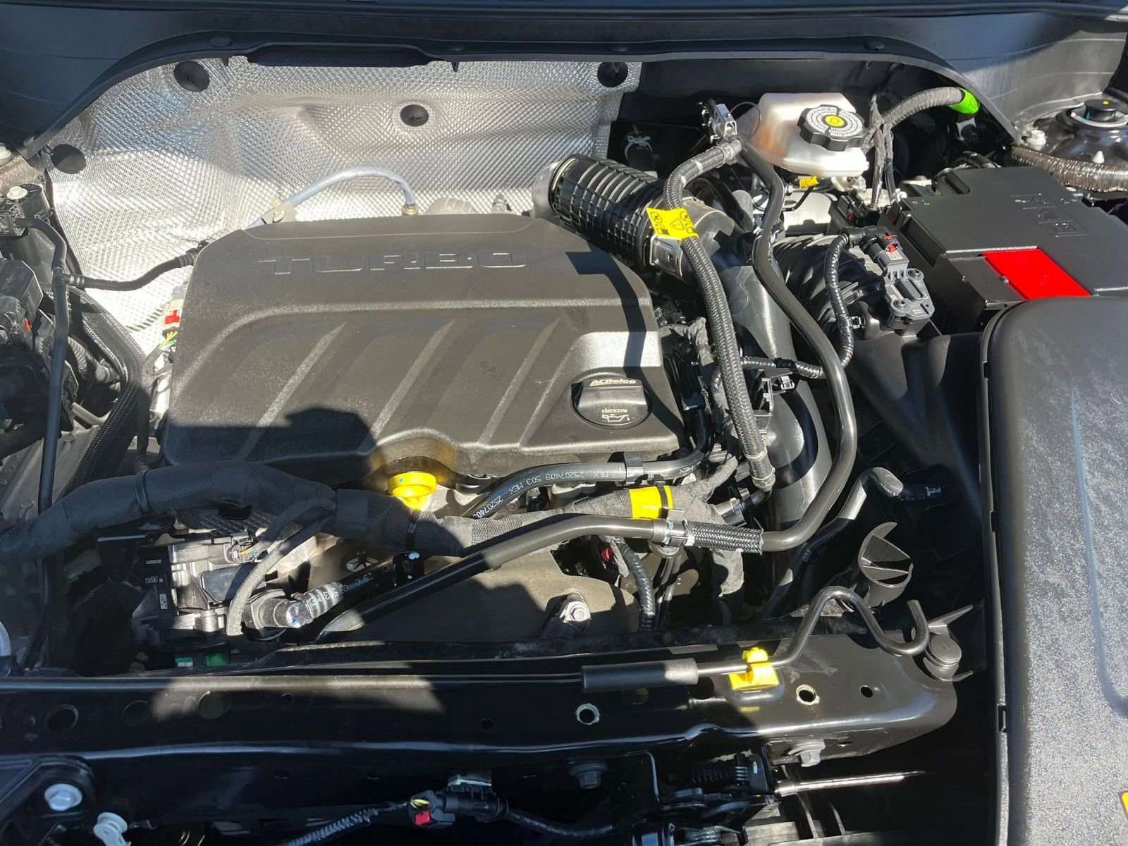 Used 2025 Buick Envista Sport Touring image 33