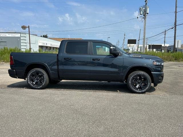 New 2026 RAM 1500 4x4 Crew Cab image 2
