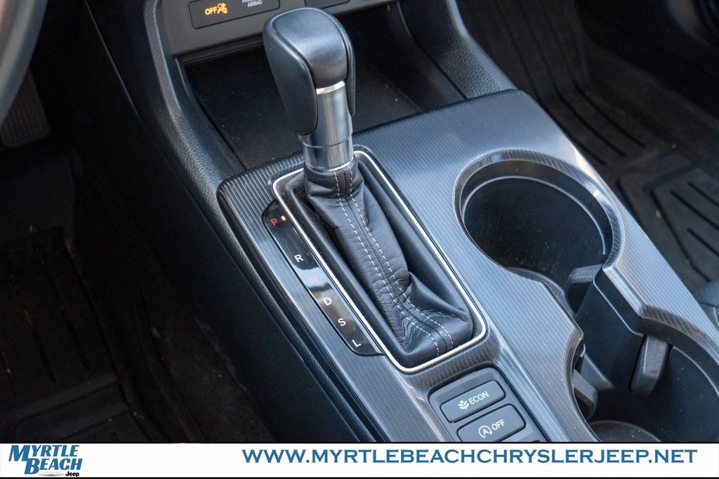 Used 2023 Honda Civic EX-L image 24