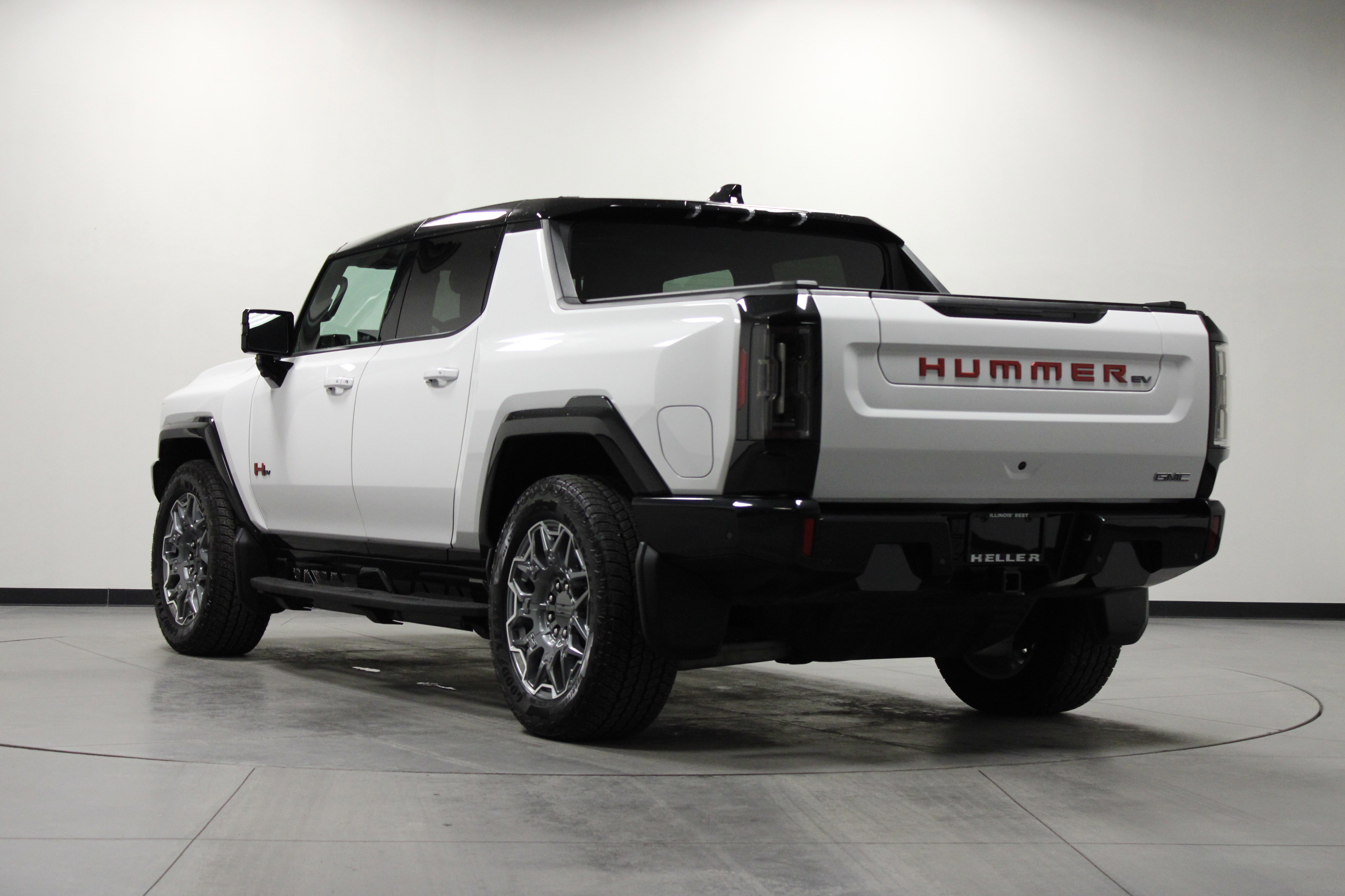 Used 2025 GMC Hummer EV 3X w/ LPO, Sport Package image 6