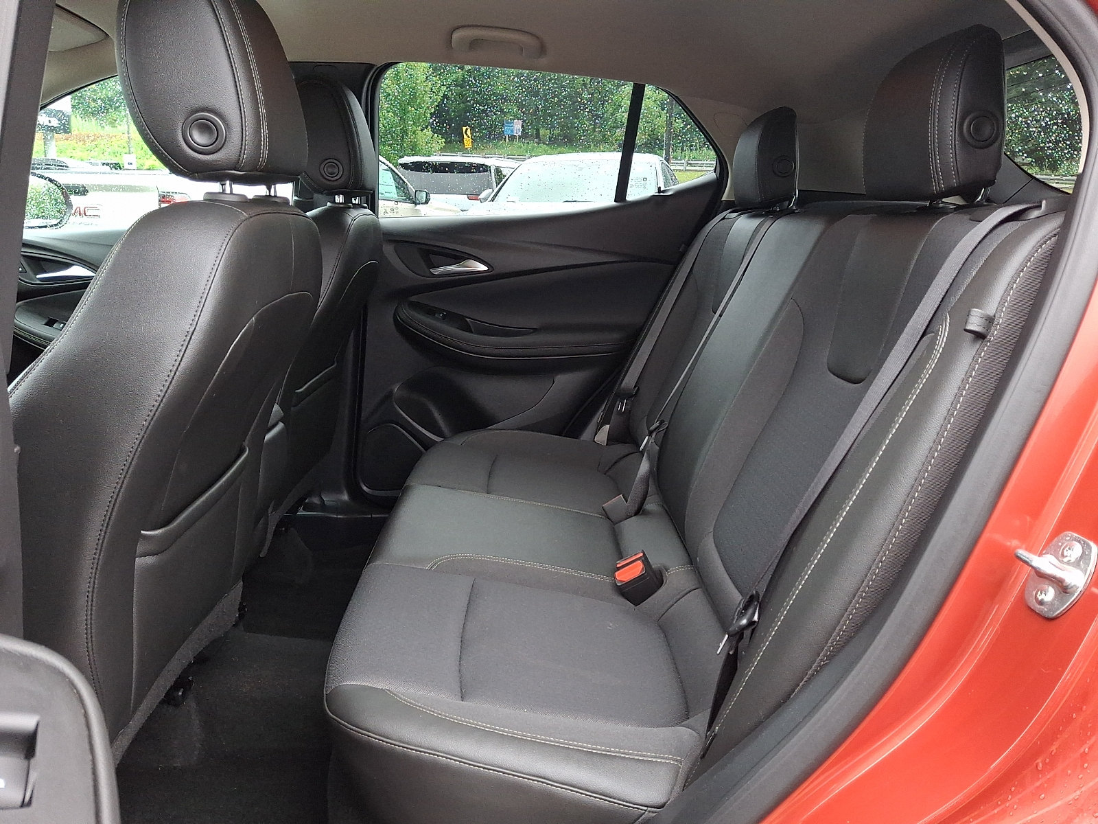 Used 2024 Buick Encore GX Preferred AWD/4WD image 10