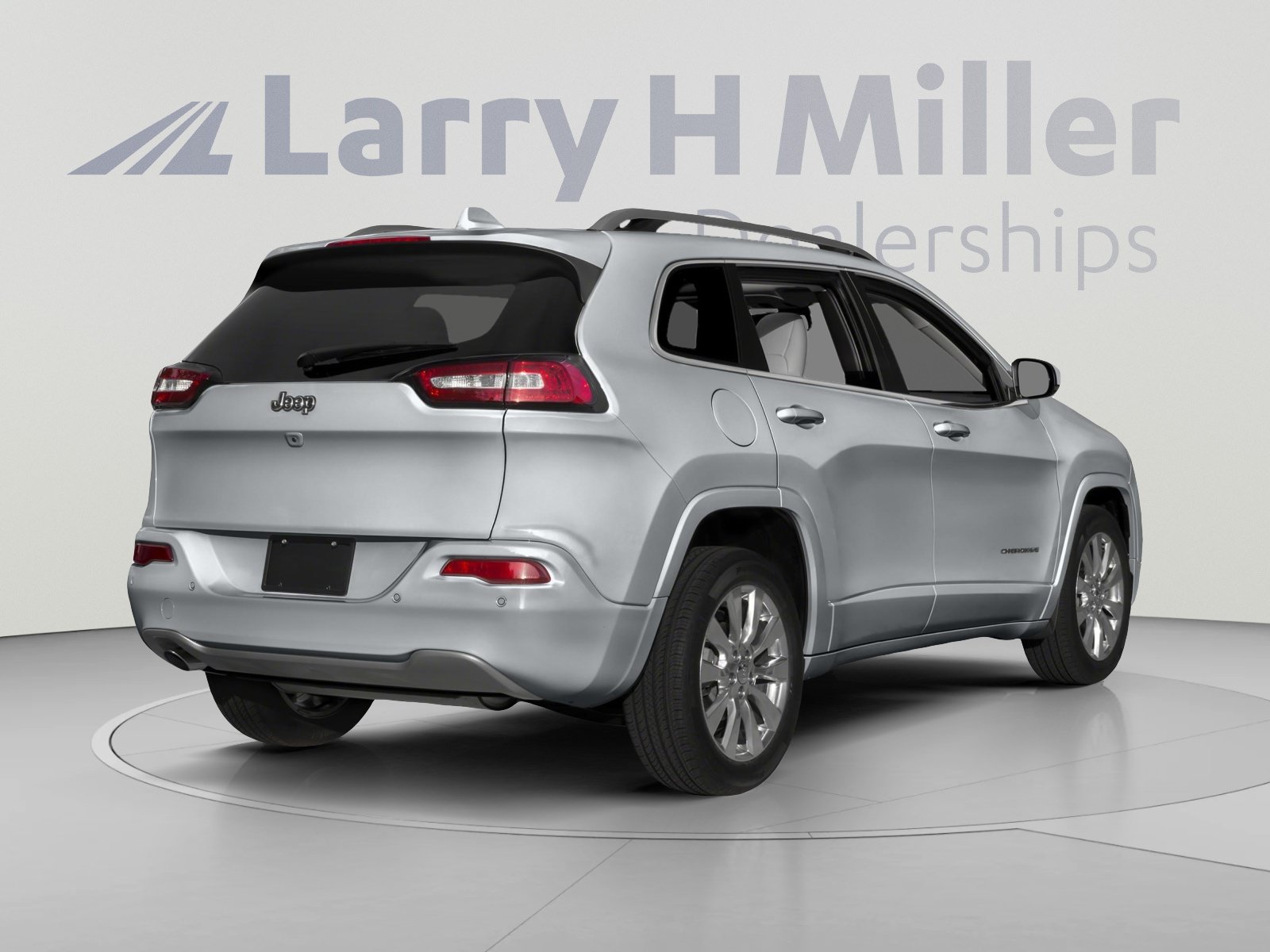 Used 2017 Jeep Cherokee Overland w/ Technology Group AWD/4WD image 2