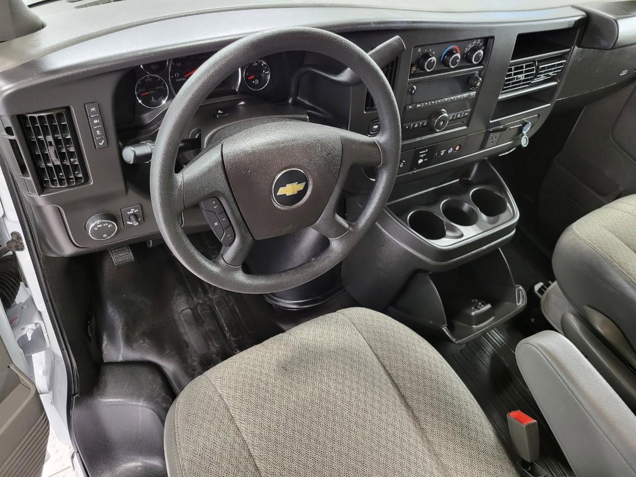 Used 2025 Chevrolet Express 3500 LS image 10
