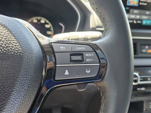 Used 2025 Honda Pilot Touring image 26