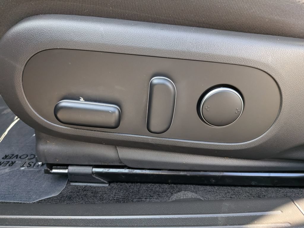 Certified 2024 Hyundai Ioniq 5 SEL RWD image 16
