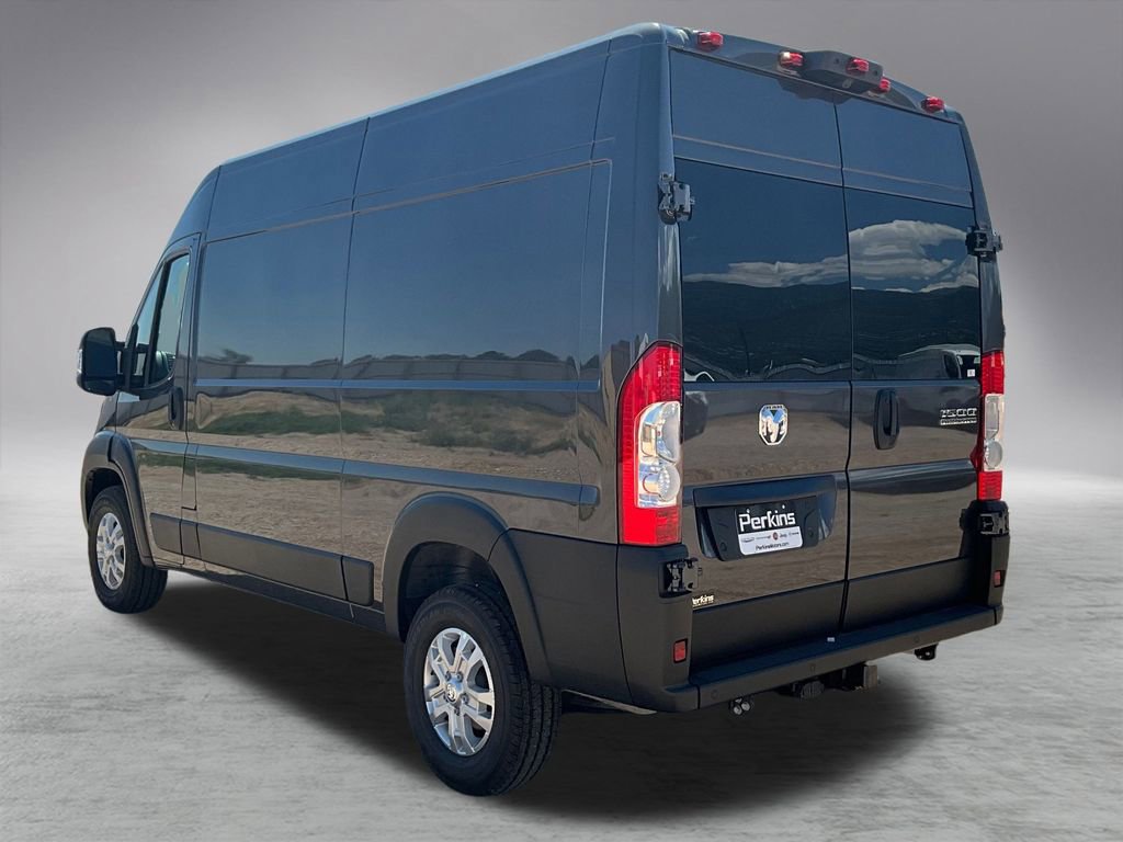 New 2025 RAM ProMaster 1500 w/ Quick Order Package 22G SLT image 7