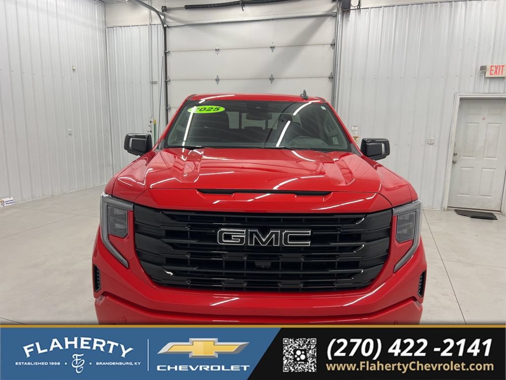 Used 2025 GMC Sierra 1500 Elevation w/ Preferred Package AWD/4WD image 7