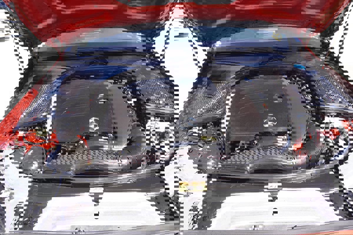 Used 2020 Mercedes-Benz C 300 Sedan image 6