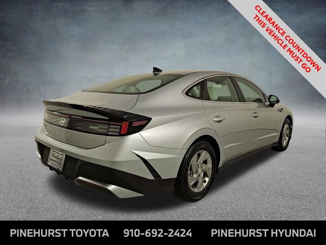 Certified 2025 Hyundai Sonata SE image 8