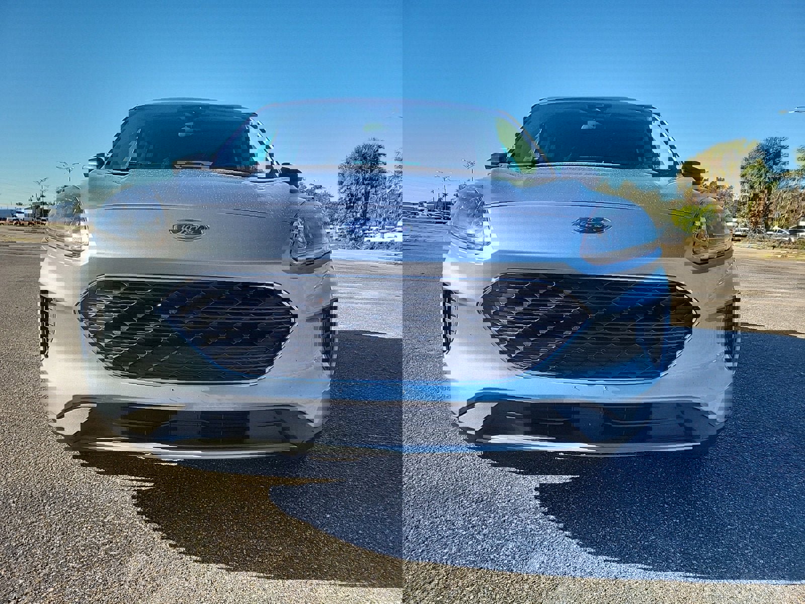 Used 2022 Ford Escape SE w/ Convenience Package image 4