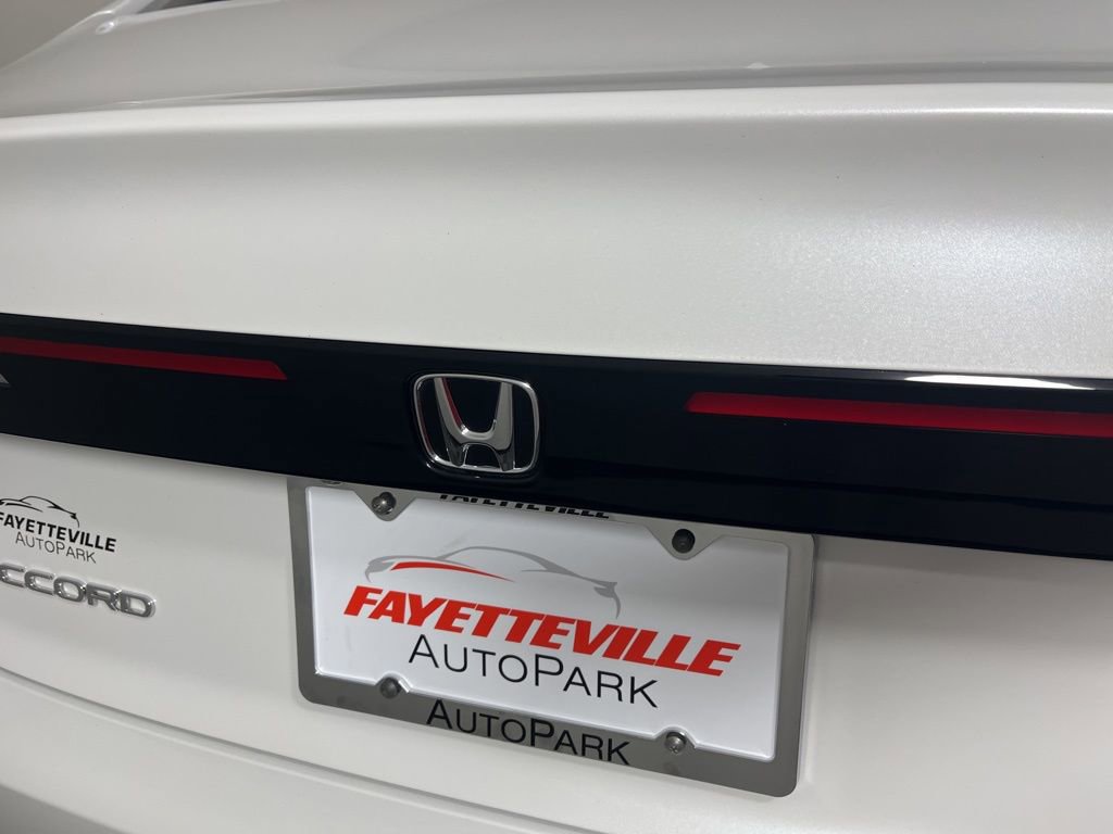 Certified 2024 Honda Accord EX image 9