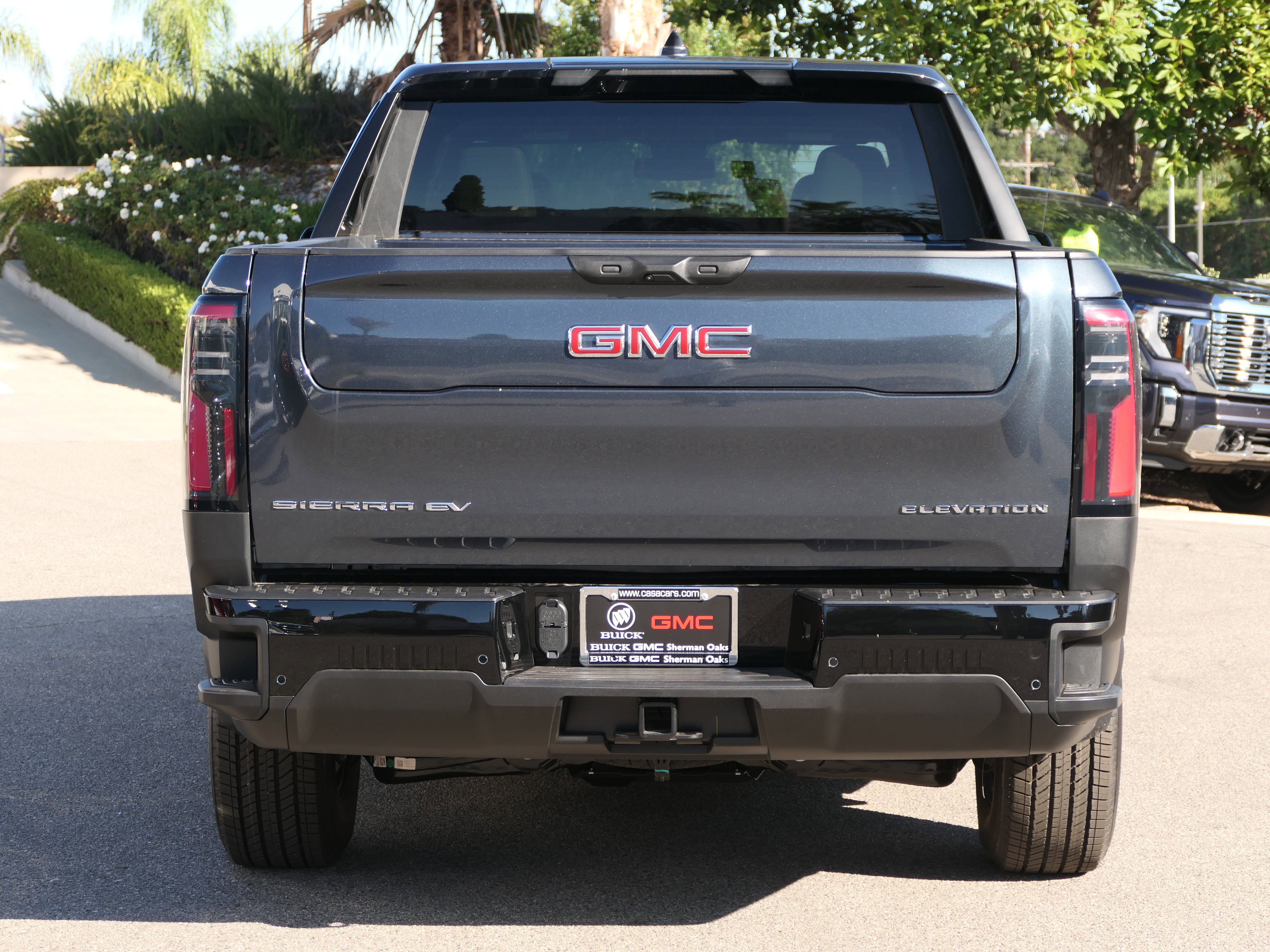 New 2026 GMC Sierra EV Elevation image 3