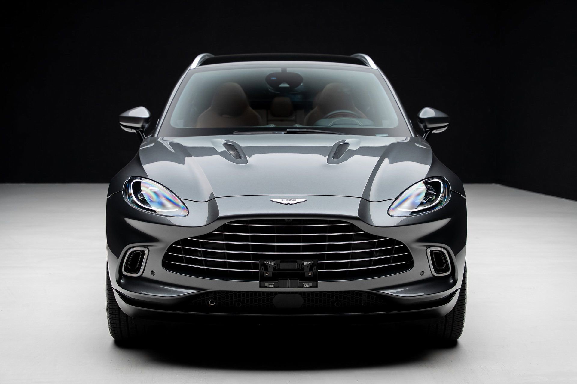 Used 2021 Aston Martin DBX image 6