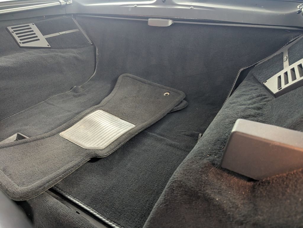 Used 1996 Chevrolet Corvette Coupe image 21