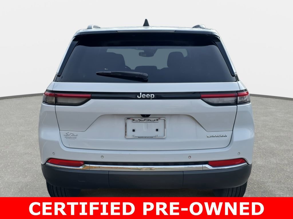 Used 2023 Jeep Grand Cherokee Laredo image 6