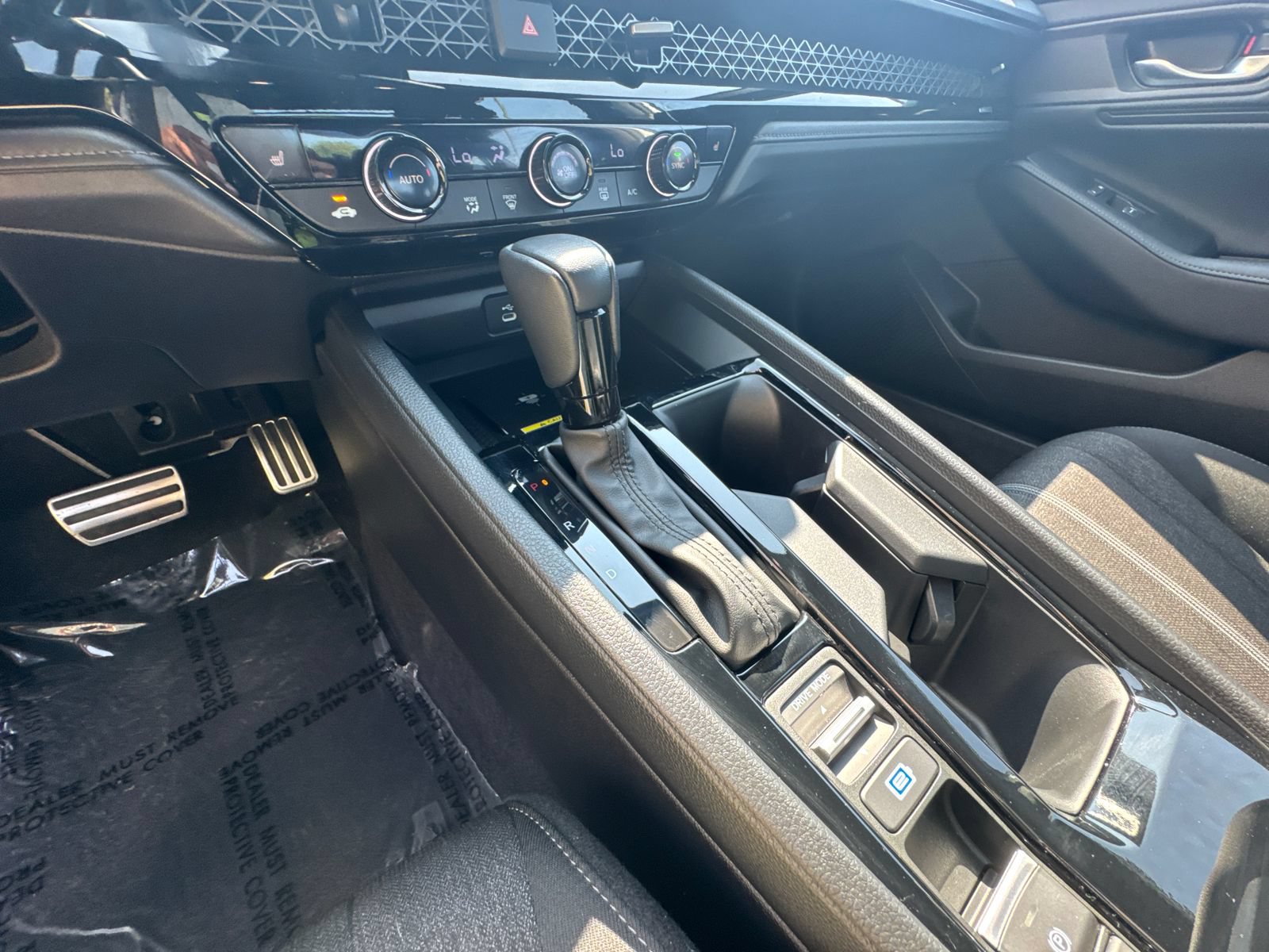 Used 2025 Honda Accord Sport image 28
