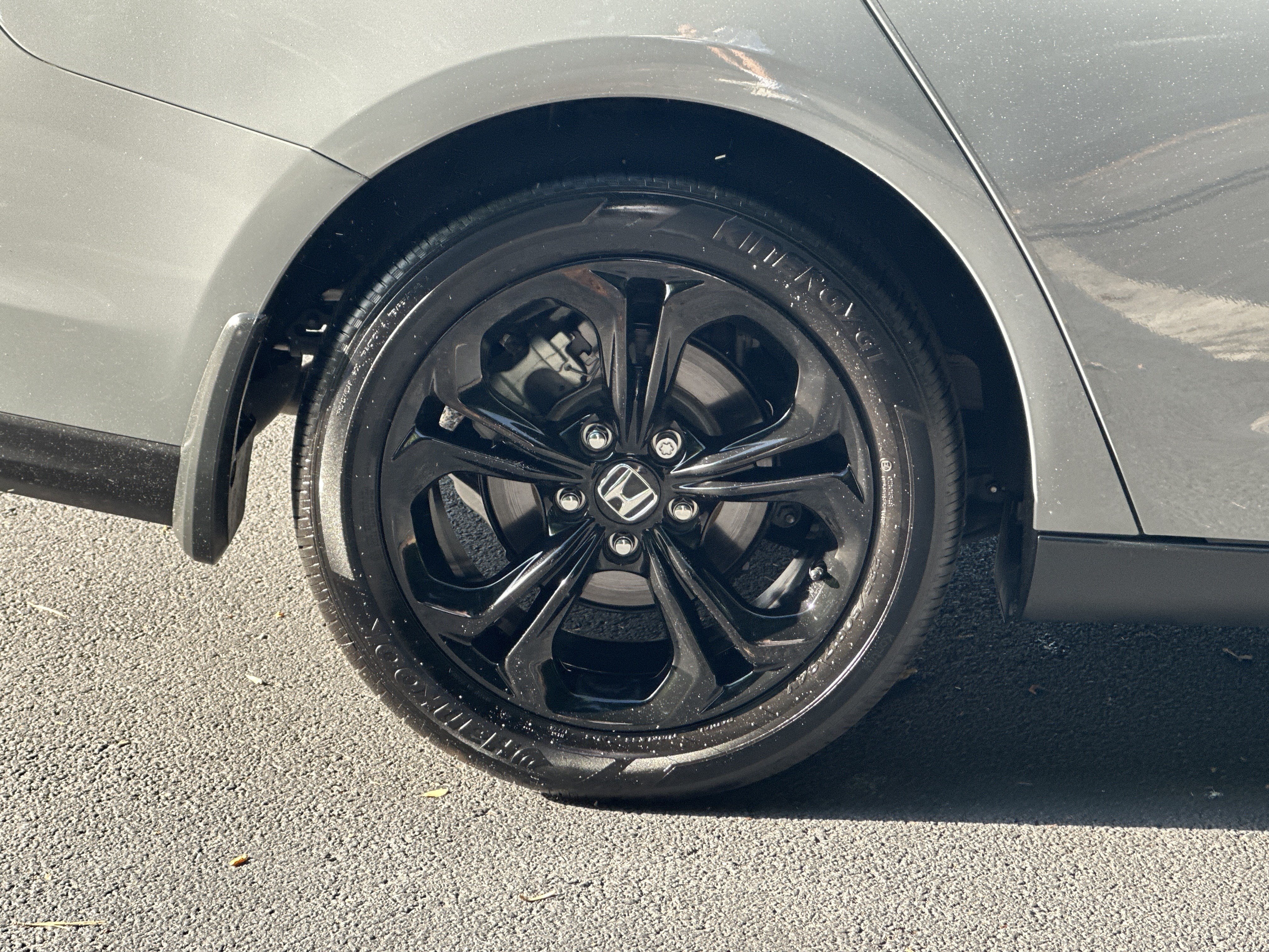 Used 2025 Honda Accord SE image 19