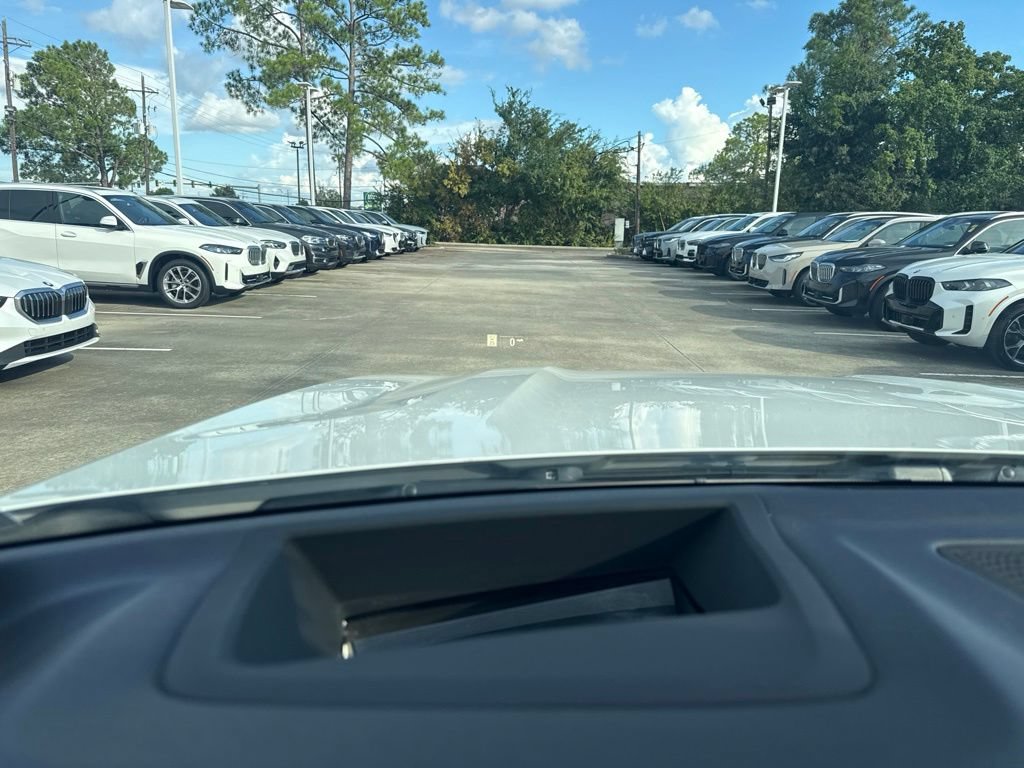 Used 2020 BMW X7 xDrive40i w/ Premium Package AWD/4WD image 18