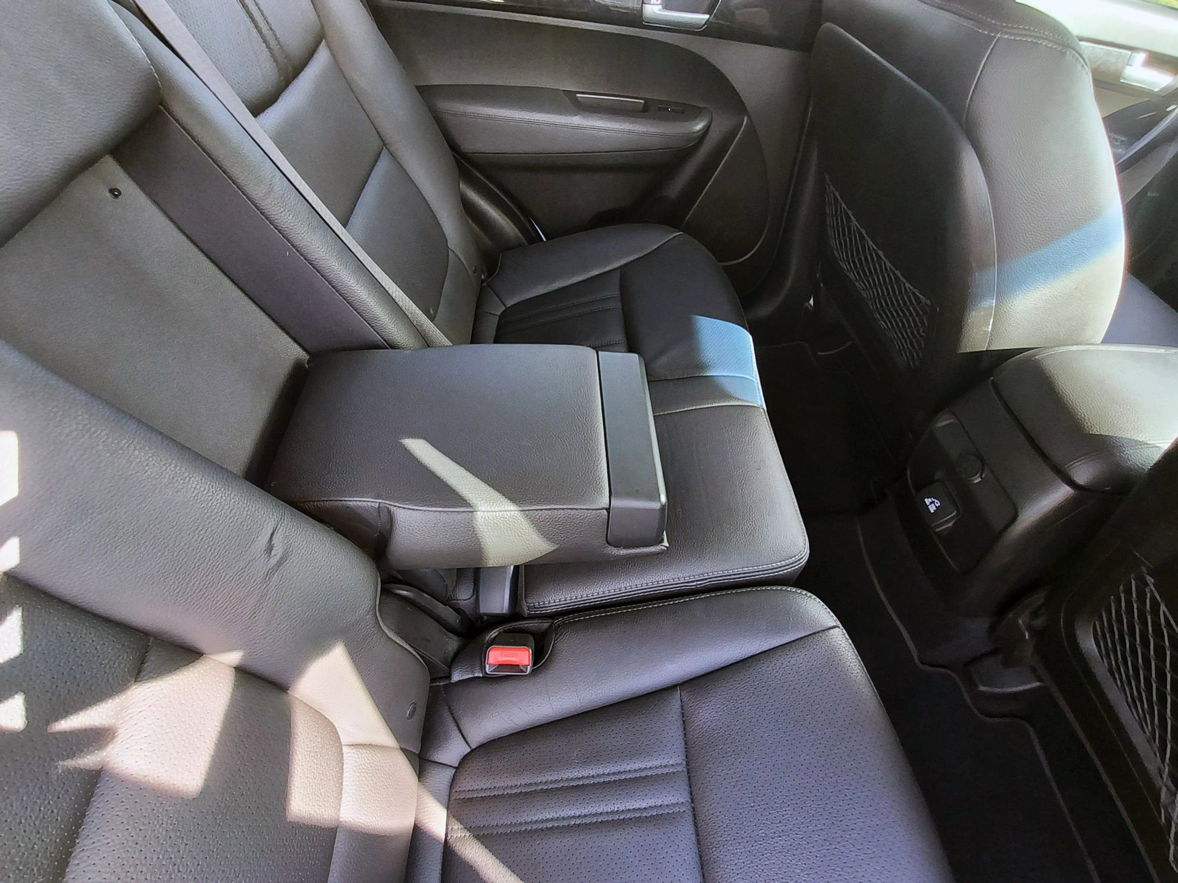 Used 2015 Kia Sorento EX w/ EX V6 Touring Package image 32