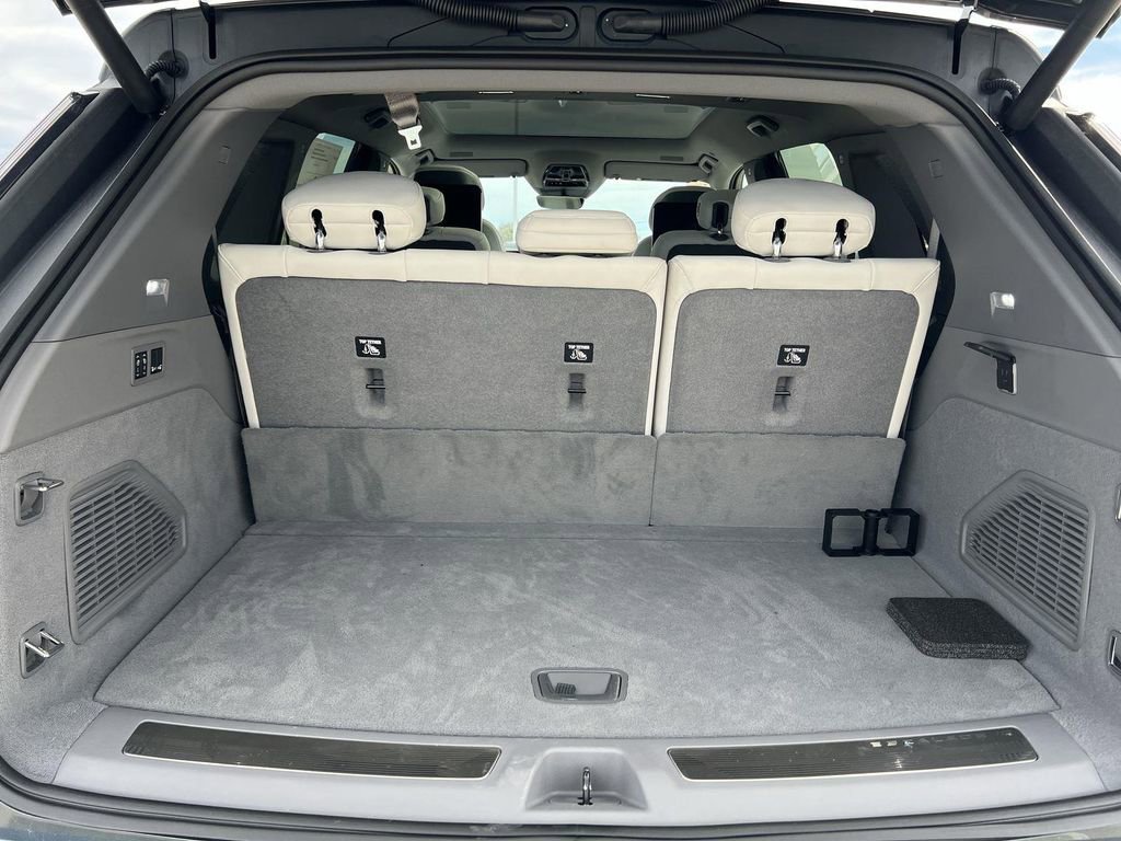 New 2026 Cadillac Escalade IQ Luxury 1 image 30