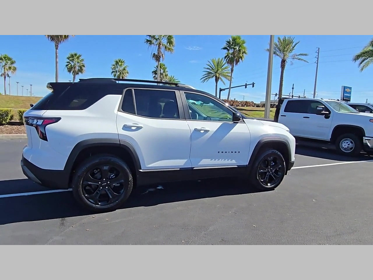 New 2026 Chevrolet Equinox LT w/ Convenience Package II image 20