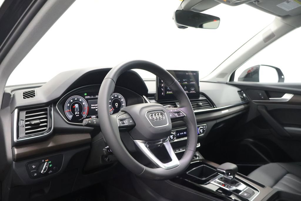 Used 2023 Audi Q5 2.0T Premium Plus w/ Premium Plus Package image 15