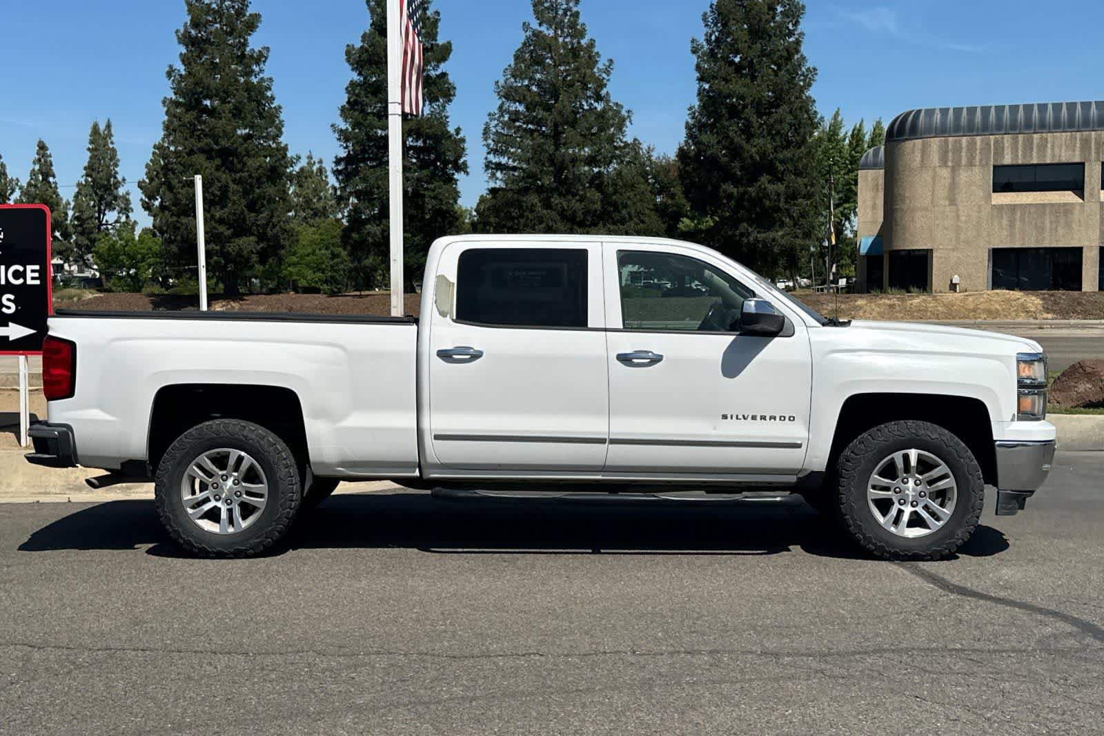 Used 2014 Chevrolet Silverado 1500 LTZ w/ LTZ Plus Package image 9