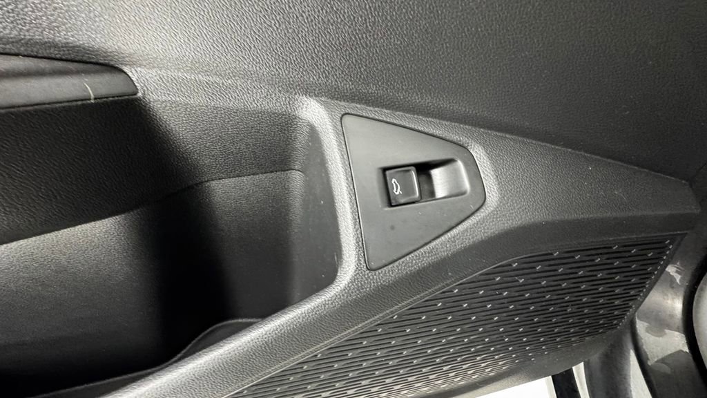 Used 2020 Volkswagen Jetta S w/ Driver Assistance Package FWD image 18