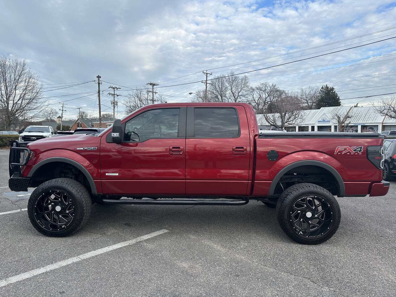 Used 2014 Ford F150 FX4 w/ Equipment Group 402A Luxury AWD/4WD image 6