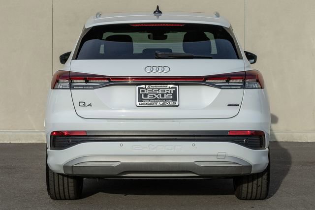 Used 2022 Audi Q4 e-tron Premium Plus image 4