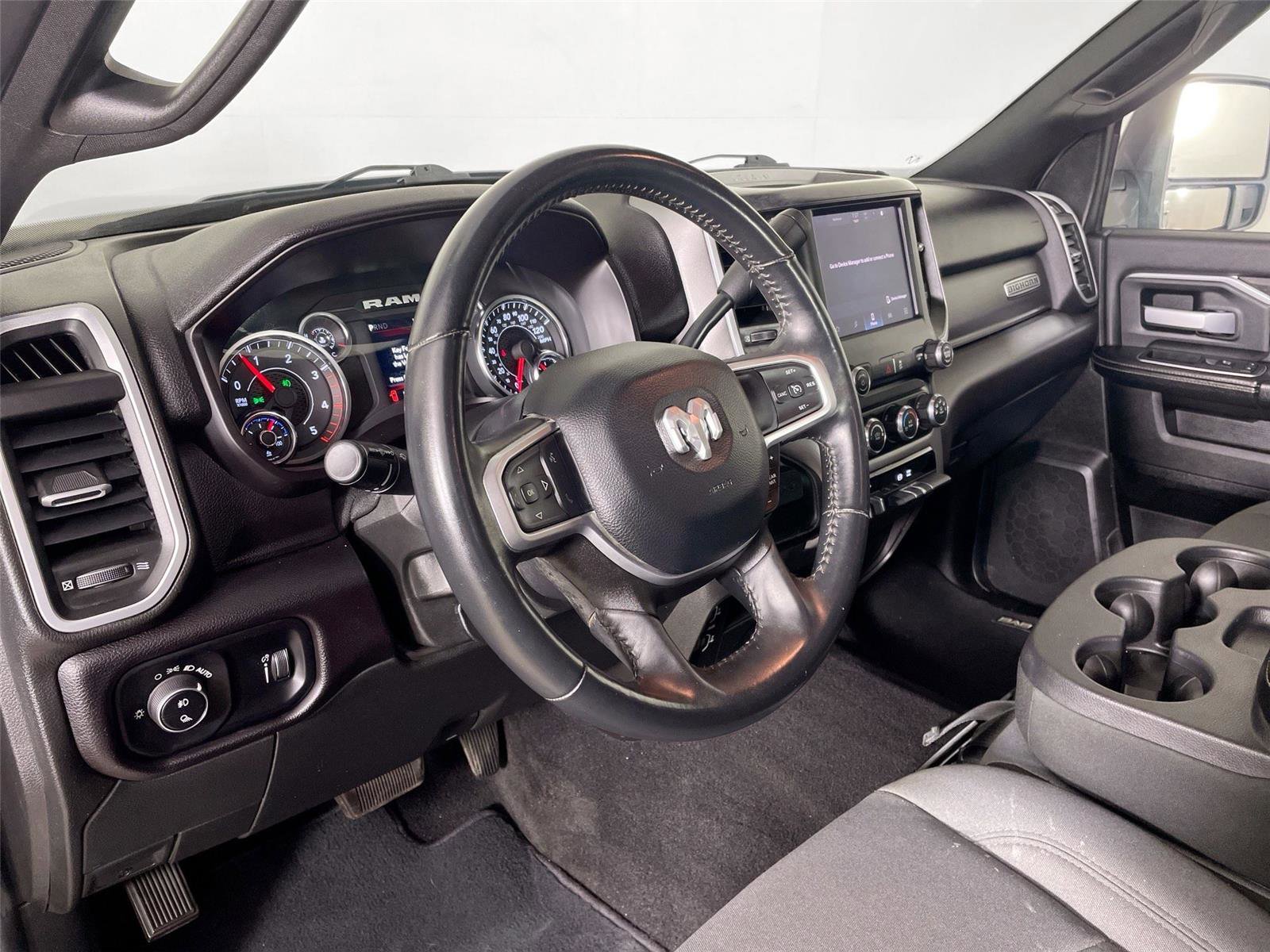 Used 2024 RAM 2500 Big Horn AWD/4WD image 21