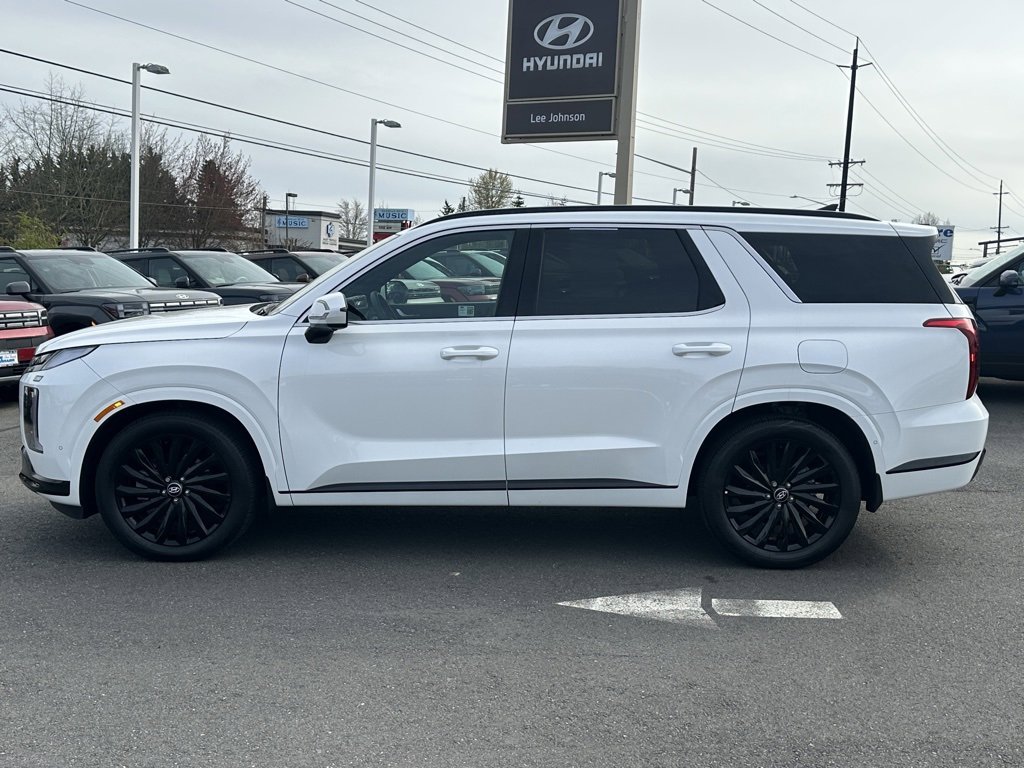 Used 2025 Hyundai Palisade Calligraphy image 6