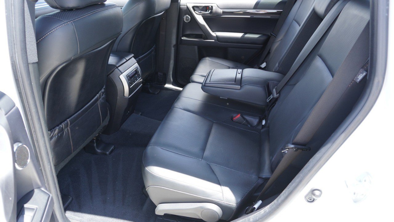 Certified 2022 Lexus GX 460 Luxury w/ Accessory Package AWD/4WD image 33