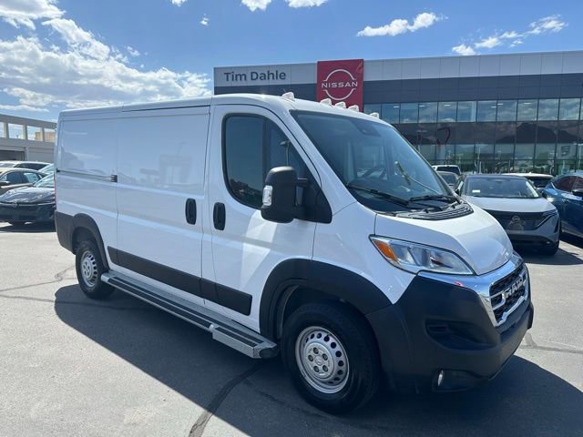 Used 2025 RAM ProMaster 2500 w/ U-Haul Equipment Group FWD image 1