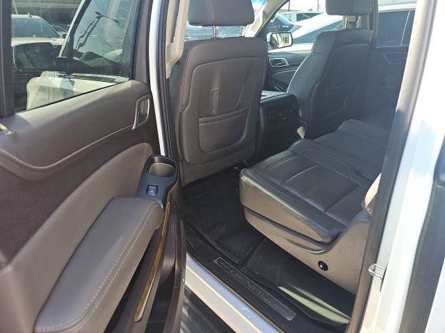 Used 2016 GMC Yukon XL Denali w/ Open Road Package RWD image 4