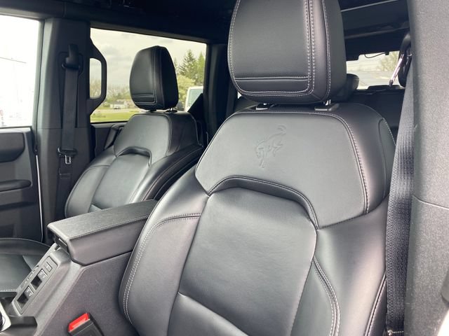 Used 2025 Ford Bronco Outer Banks AWD/4WD image 15