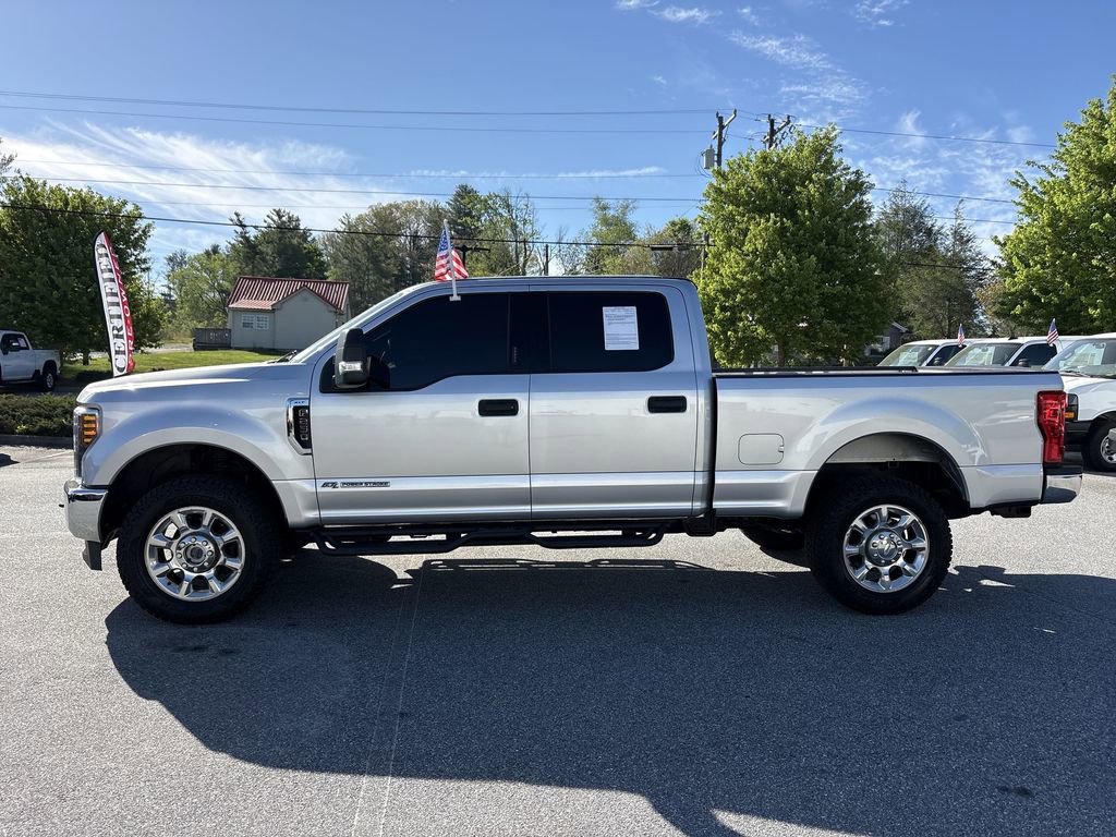 Used 2019 Ford F250 XLT image 11