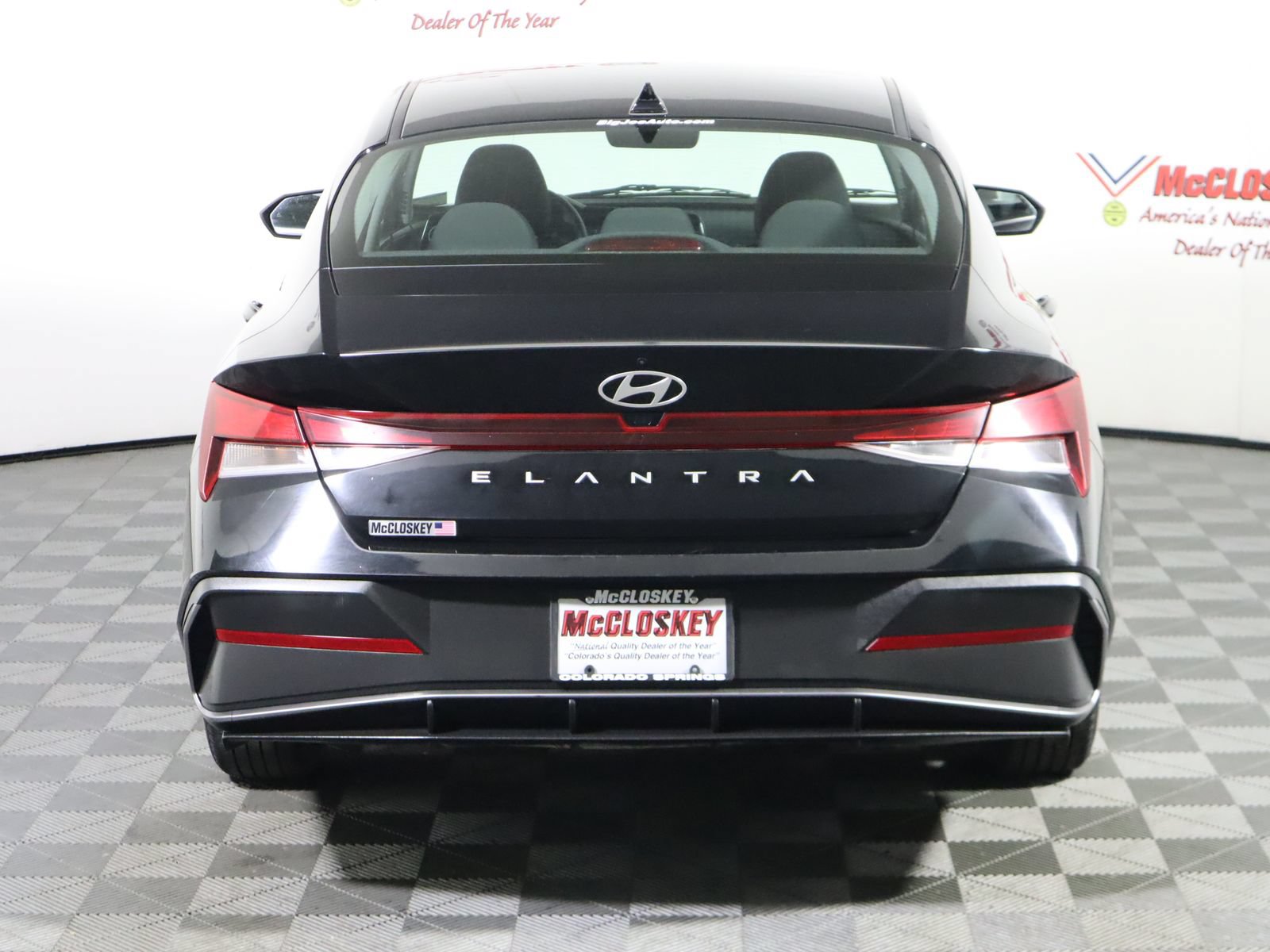 Used 2024 Hyundai Elantra SEL FWD image 6