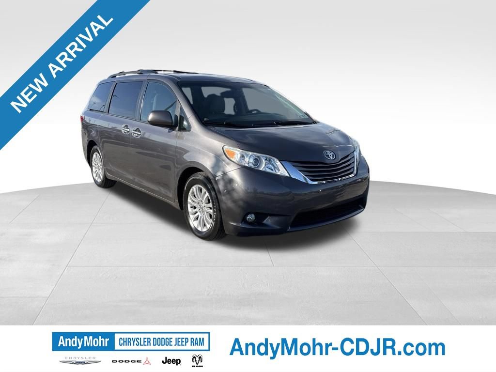 Used 2015 Toyota Sienna XLE