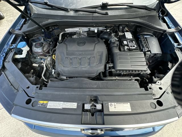 Used 2019 Volkswagen Tiguan SEL R-Line AWD/4WD image 27