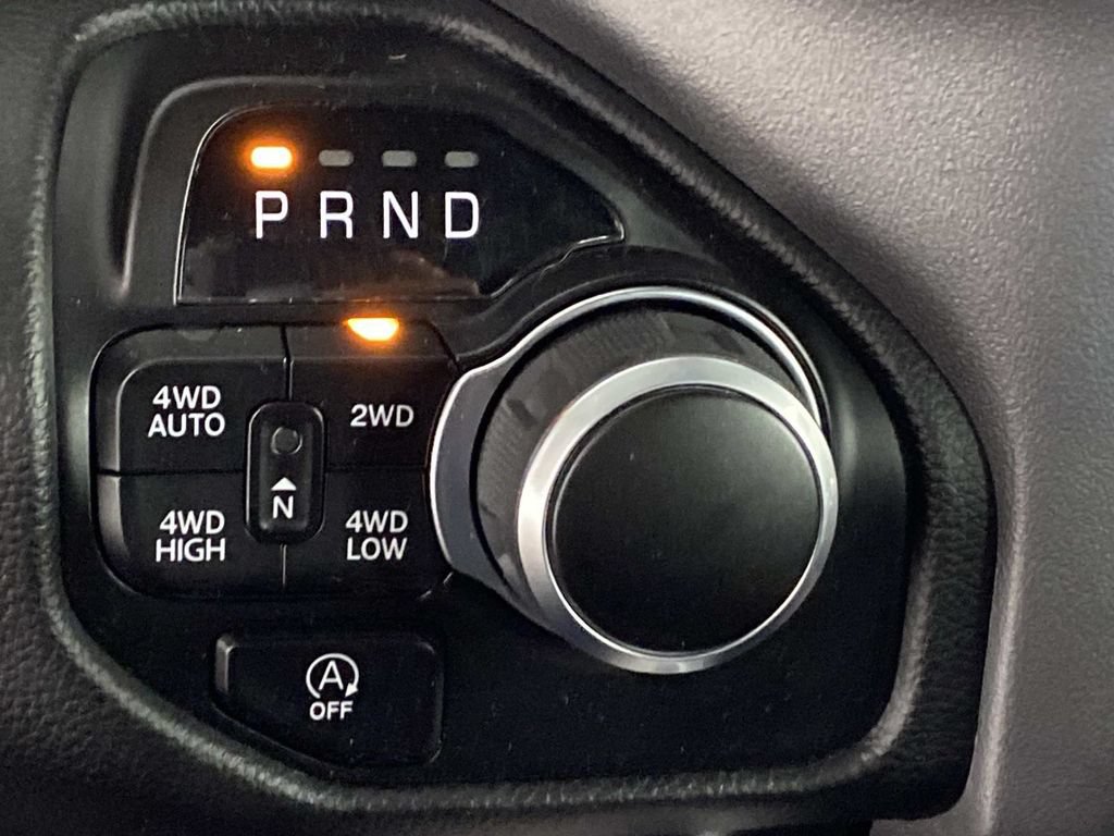 Used 2023 RAM 1500 4x4 Crew Cab image 21